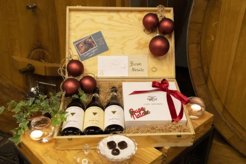 box “Degustazione Baroli e cioccolato”