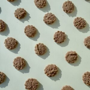 BISCOTTI AL CACAO E NOCCIOLA